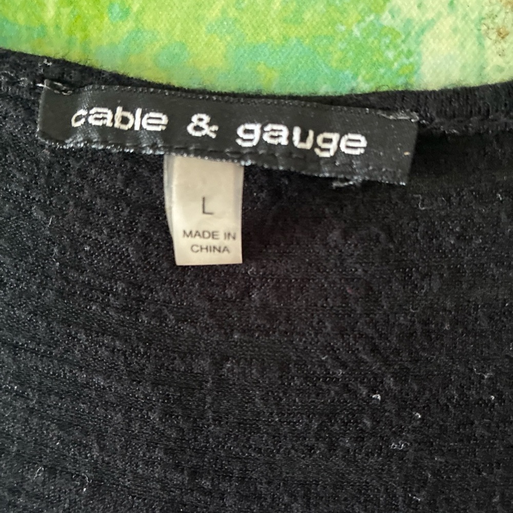 Cable & Gauge Black Textured Knit Top Size M - Picture 2 of 7